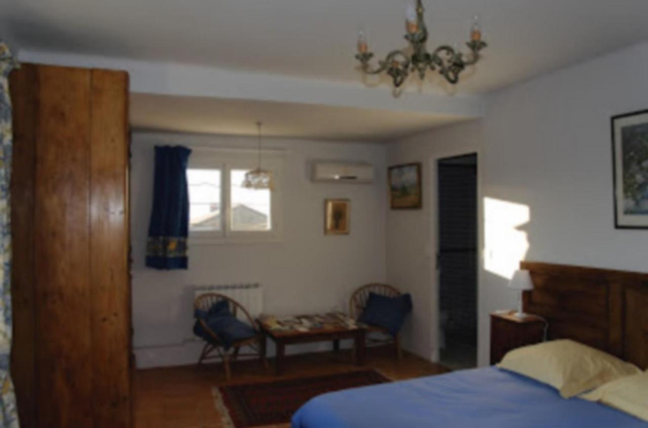 Bed and Breakfast Les Tournesols à Mallemort Extérieur photo