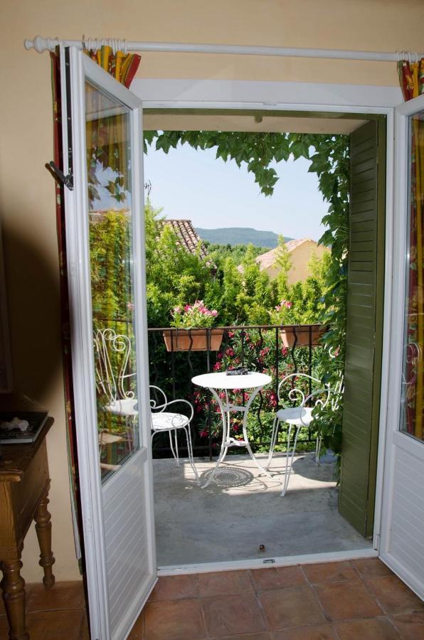 Bed and Breakfast Les Tournesols à Mallemort Extérieur photo