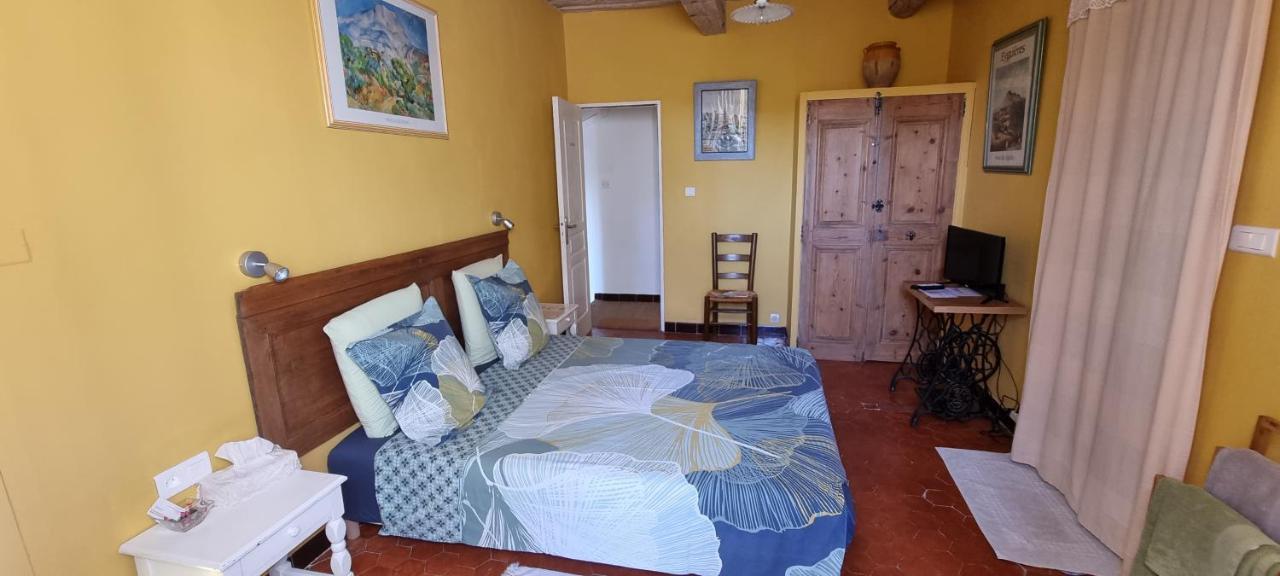 Bed and Breakfast Les Tournesols à Mallemort Extérieur photo