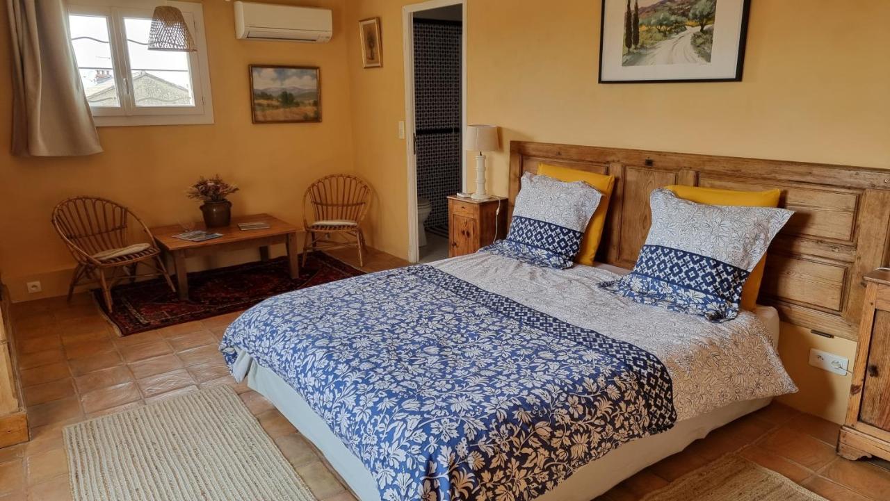 Bed and Breakfast Les Tournesols à Mallemort Extérieur photo