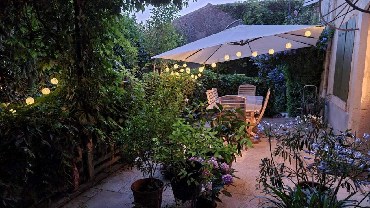 Bed and Breakfast Les Tournesols à Mallemort Extérieur photo